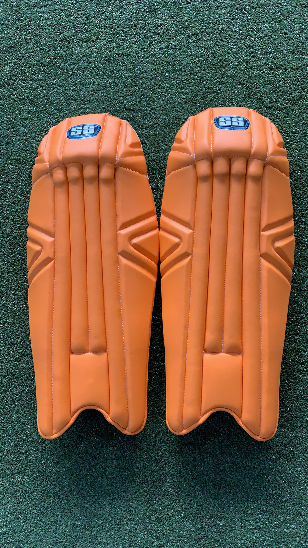SS Ton Player Series Wicket Keeping Pads brewingcricketsingapore